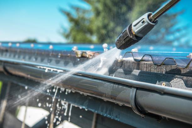 Why Choose Our Certified Pressure Washing Experts for Your Project Needs in Marthasville, MO?